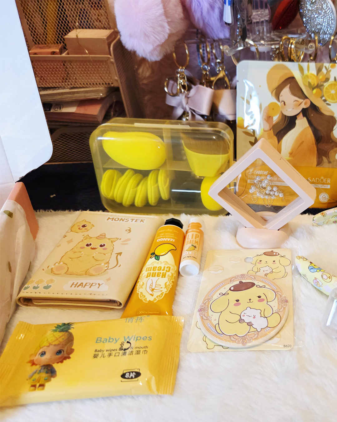 Yellow theme Eid box - Image 2