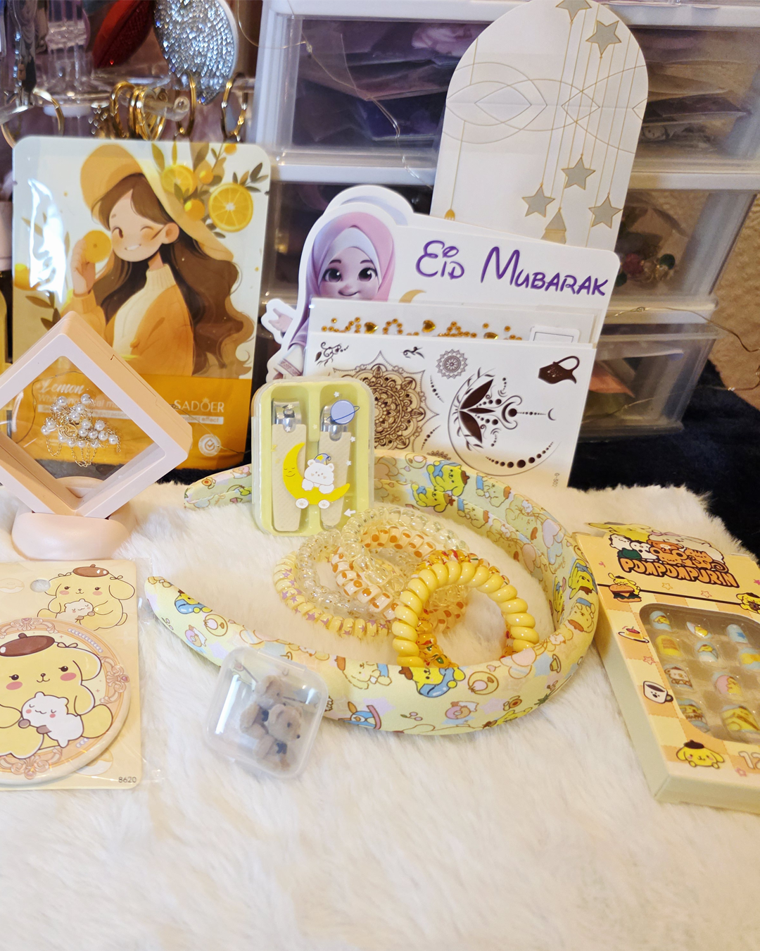 Yellow theme Eid box - Image 3
